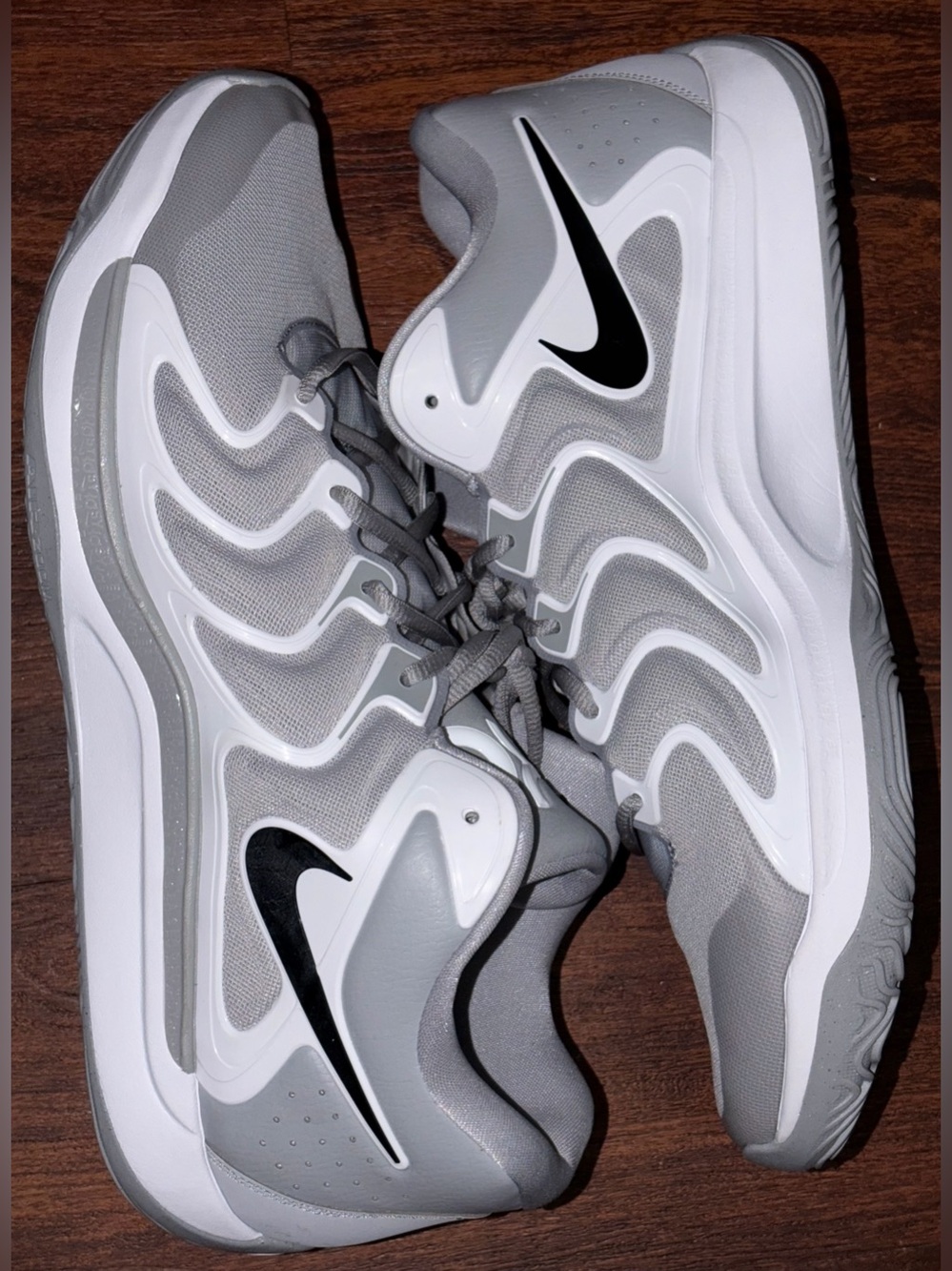 Nike size 16 Training Sneakers basketball